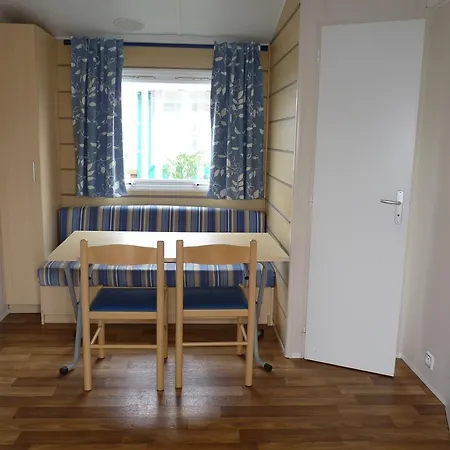 Kompleks wypoczynkowy Immobilhome-village Vacance La Palmyre