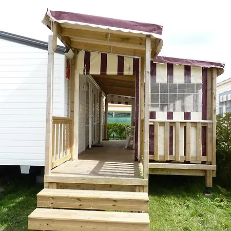 Immobilhome-village Vacance La Palmyre Les Mathes